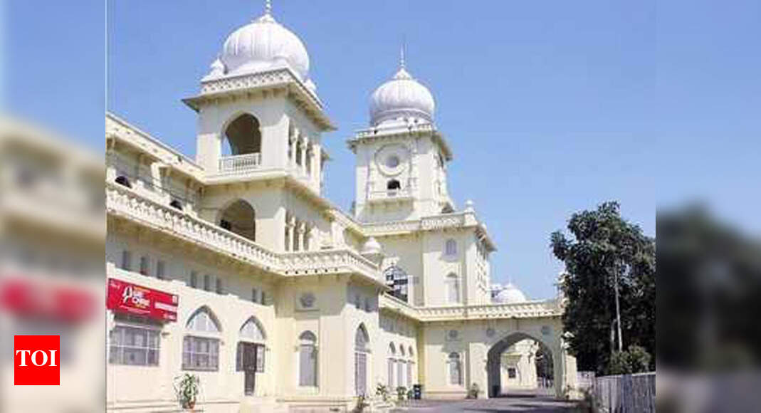 10 lines on my city image