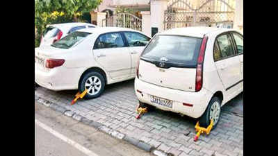 Parking challans anger residents