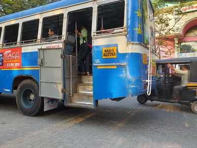 Bus Doors R Kept Open @ Kochi City