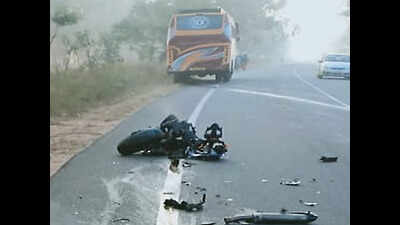 Kolar accident: 20-year-old charred to death as bike collides with bus in  Kolar | Bengaluru News - Times of India