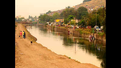 Mutha canal cleaning starts after a decade