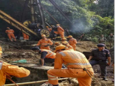 Air Force, NDRF and Indian Navy divers join search and rescue operation for trapped miners in Meghalaya