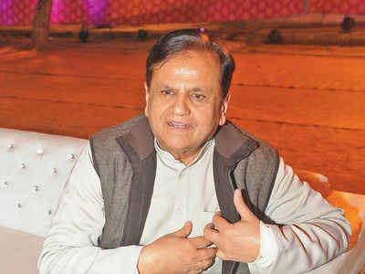 Time for Narendra Modi to 'vacate the throne' is near: Ahmed Patel