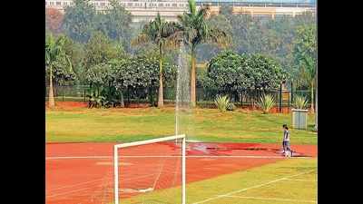 Bigger CWG complex: Come, play in the open