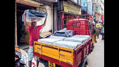 Tamil Nadu to stop trucks as plastic ban is about to start