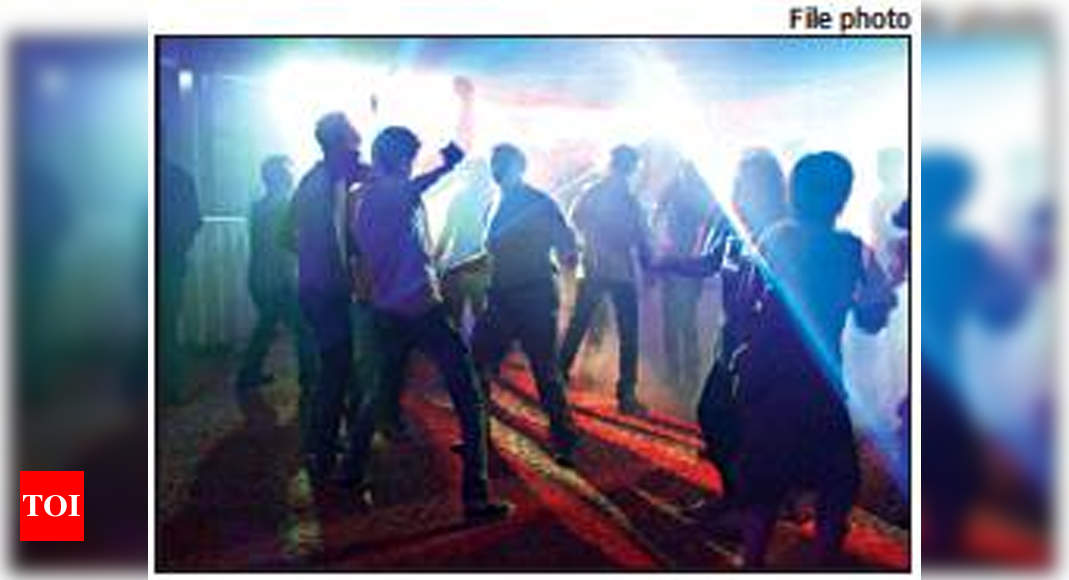 New Year party in Kochi Hotels see low bookings Kochi News Times