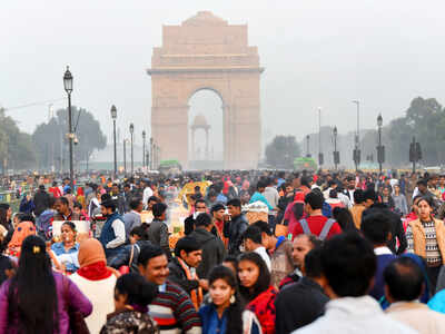 Image of crowded prople at Delhi