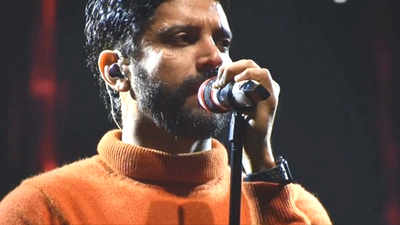 Farhan Akhtar enthralls Kanpurites with his musical night