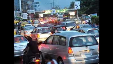 Vehicle registrations in reverse gear in Gujarat