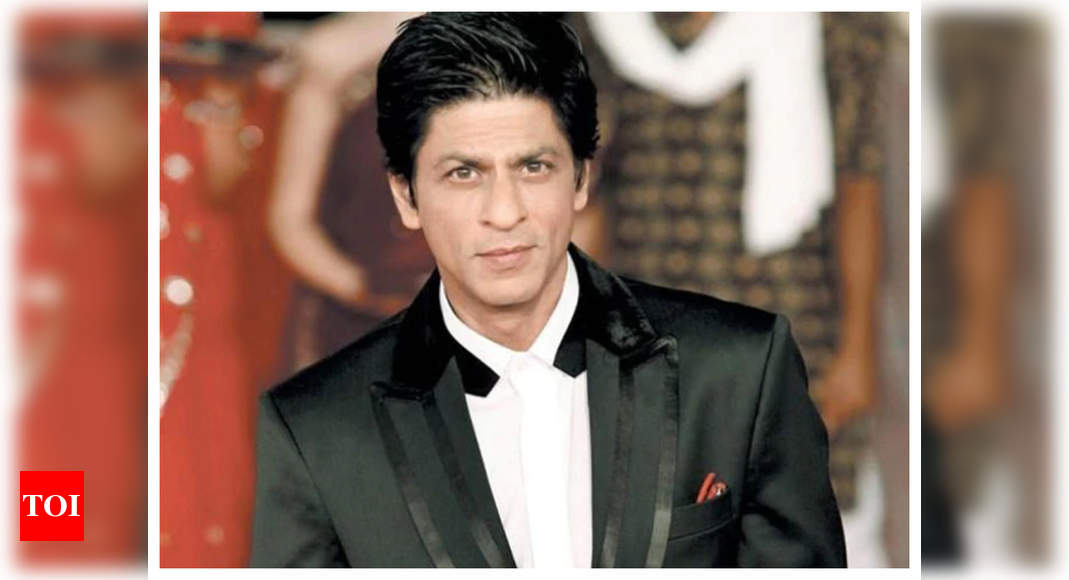 Shah Rukh Khan Clocks 9 On Twitter Fans Trace His Journey On The Micro Blogging Site So Far