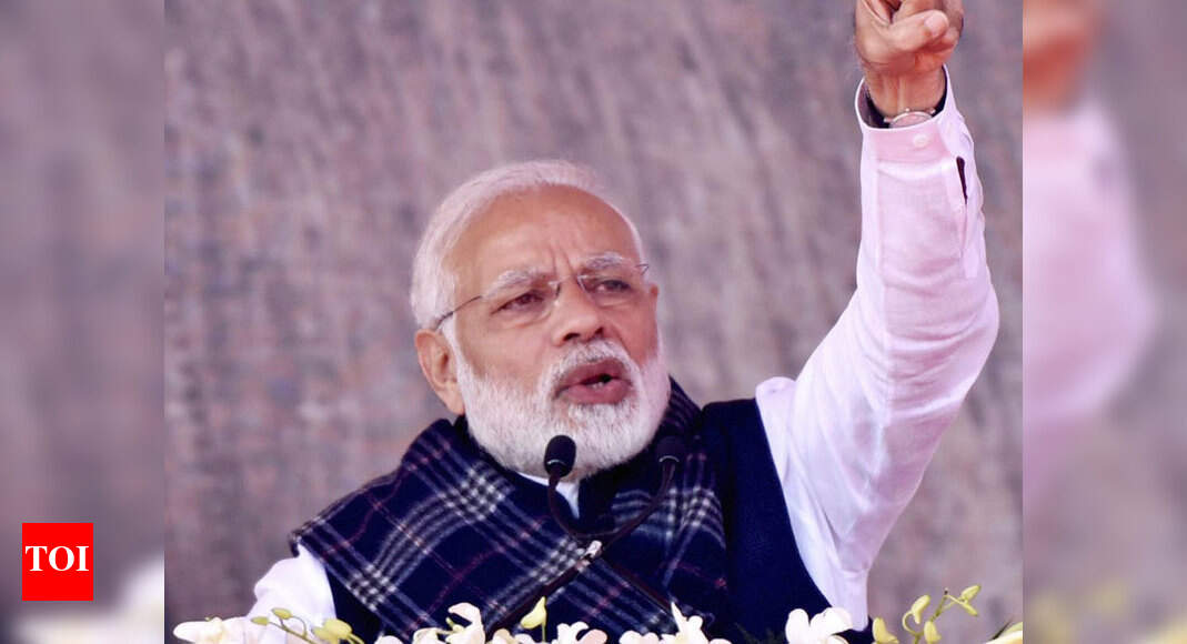 Narendra Modi: PM Modi hits out at Congress, accuses it of working at ...