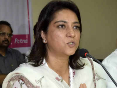 Priya Dutt will not contest 2019 Lok Sabha polls