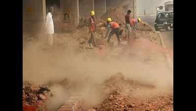 Construction dust, open waste dumping top polluting activities