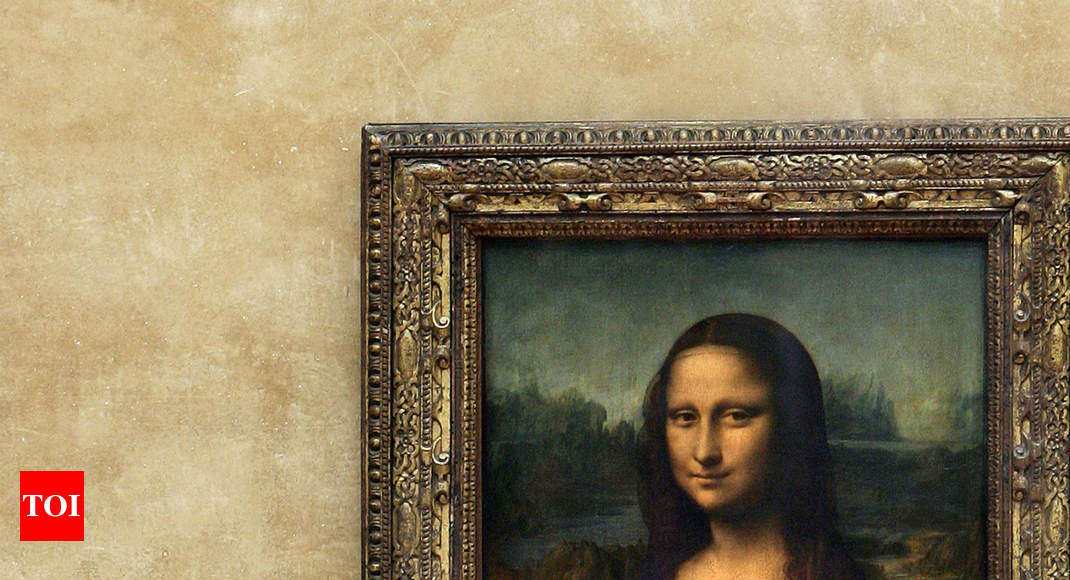 The eyes of Mona Lisa do not - Leonardo da Vinci 500