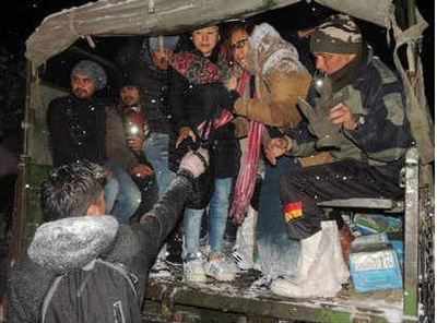 Army rescues 150 tourists stranded in north Sikkim in sub-zero temperatures