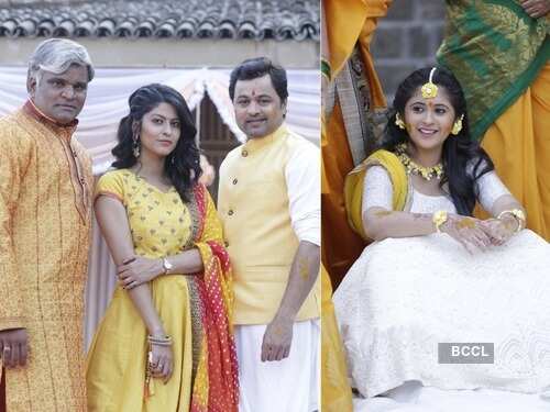 Tula Pahate Re From Sangeet To The Reception Take A Look At The Wedding Pictures Of Isha And Vikrant S Wedding The Times Of India Tula Pahate Re From Sangeet To The Reception Take A Look At The Wedding Pictures Of Isha And Vikrant S Wedding The Times Of India