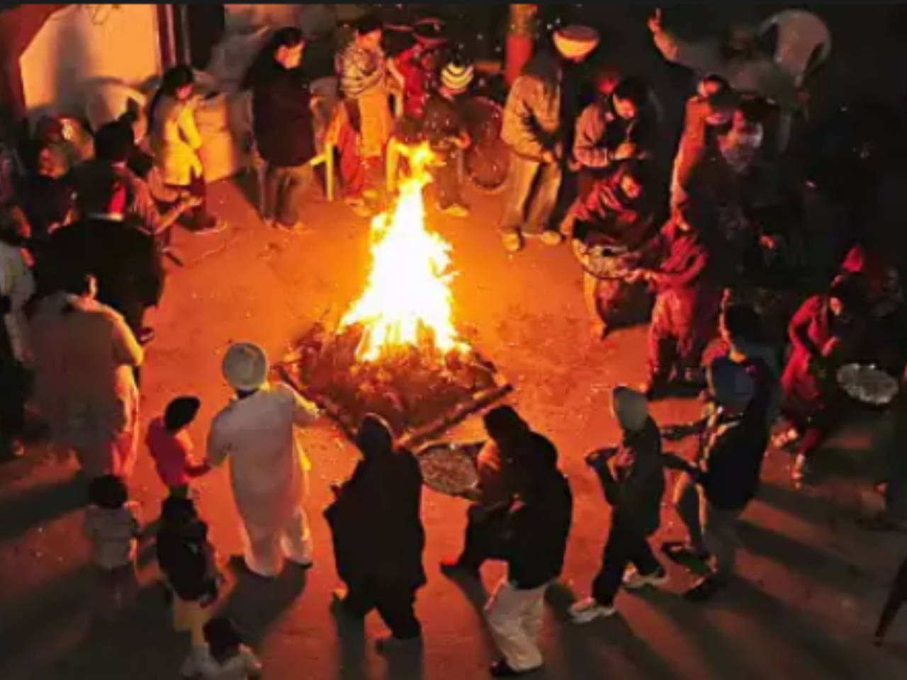 Happy Lohri 2023: Meaning, Story, History, Significance & All you ...