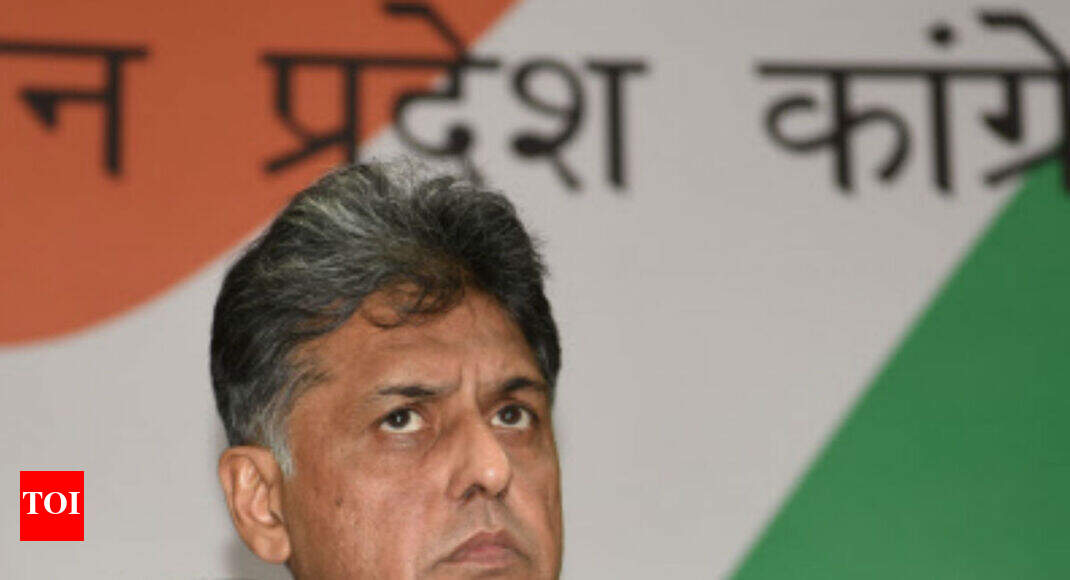 LS polls a fight between dictatorship, democracy: Congress on PM's 'majboor and majboot sarkar' remark - Times of India