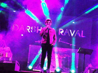 Singer Darshan Raval wows the audience with his songs