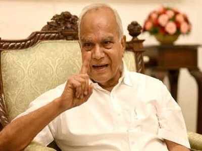 AIADMK Delegation 'presents Facts' To Governor Banwarilal Purohit ...