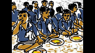 Education secretary tells collectors to ensure mid-day meal guidelines are followed