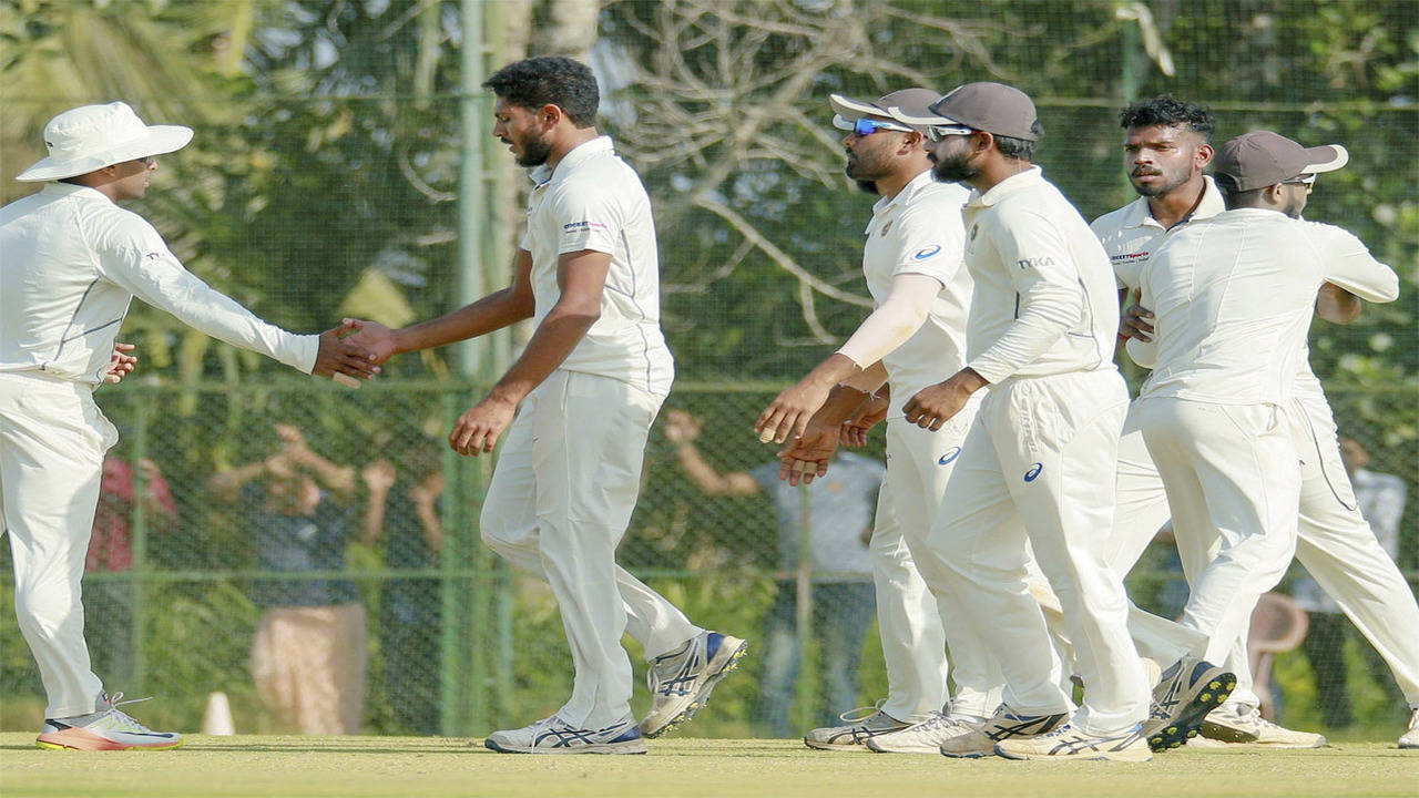 Ranji Trophy Kerala beat Gujarat for semifinal berth Cricket