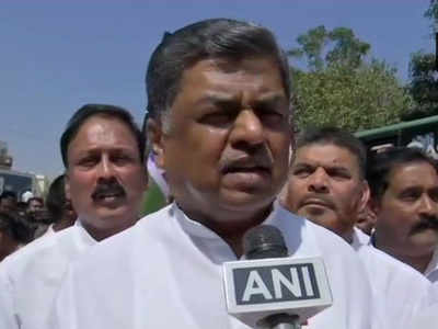 Congress seeks to distance itself from B K Hariprasad's remarks on BJP chief Amit Shah