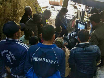 Navy divers detect body of miner, several skeletons in flooded rat-hole coal mines