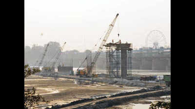 Delhi: New bridge over Yamuna at Kalindi Kunj set to open this month