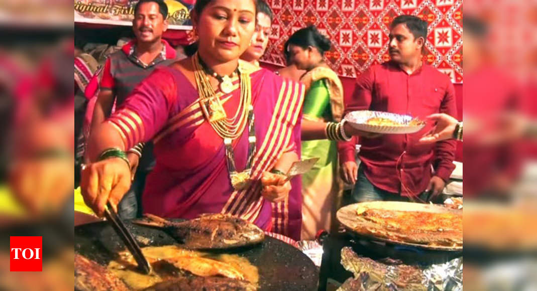 Versova Seafood festival attracts Mumbai foodies | Events Movie News -  Times of India