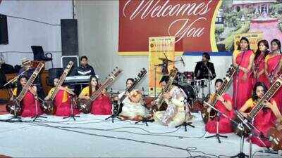 University Maharani College's annual youth fest 'Veethika 2019' kicks off on a high note