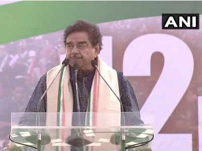 Shatrughan joins opposition leaders at Kolkata rally, says not afraid if BJP removes him