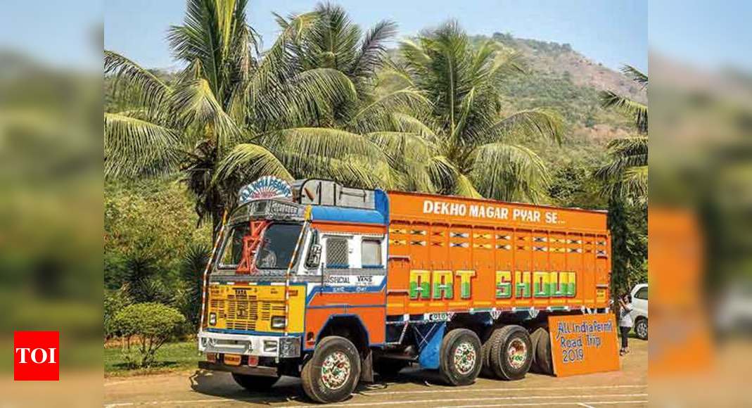 Indias Vibrant and Idiosyncratic Truck Art
