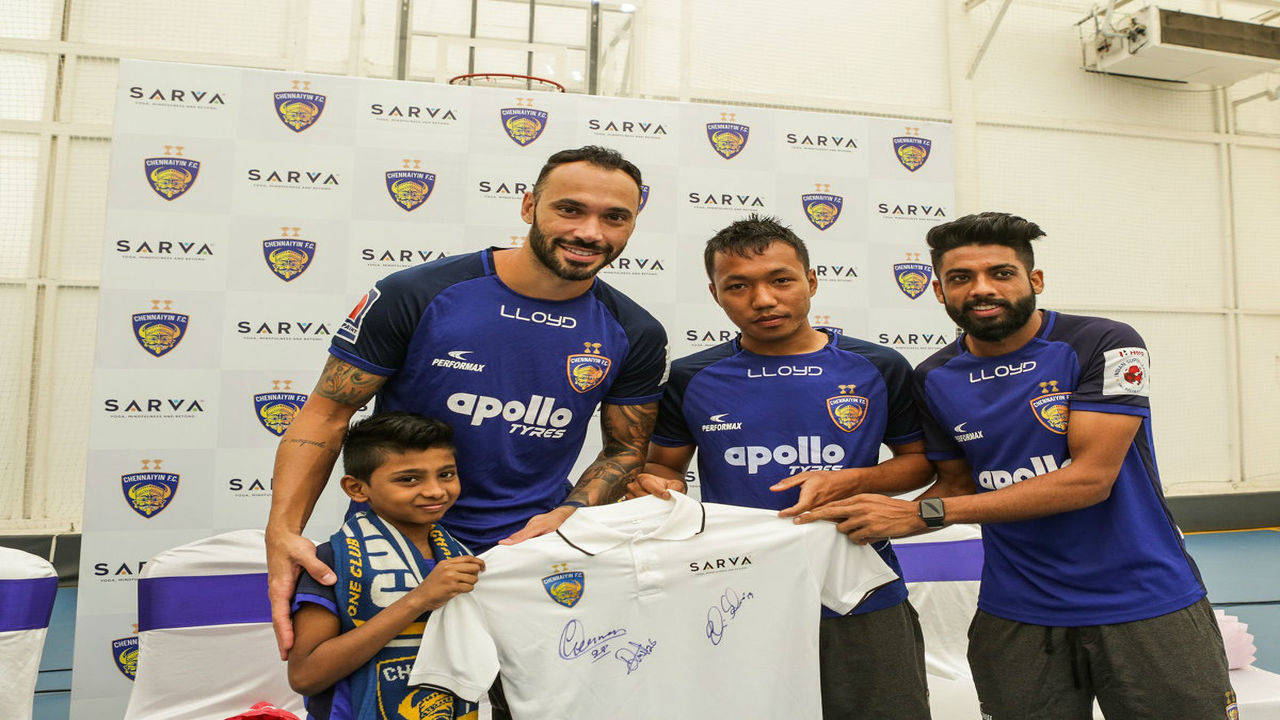 performax chennaiyin fc jersey