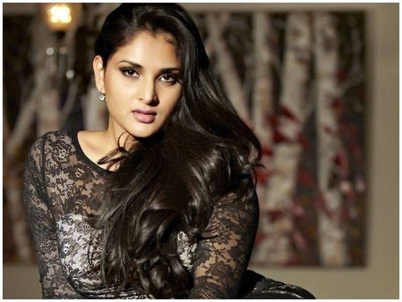 Actress Ramya Targetted By Kannadigas Online For Praising A Tamil Song