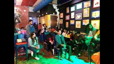 ‘Poets of Noida’ hold open mic event for women empowerment