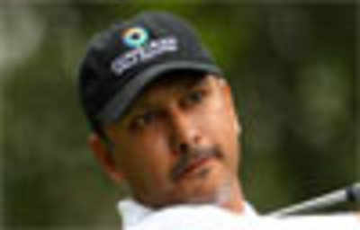 Jeev slips to tied 43rd after third round of Frys.com