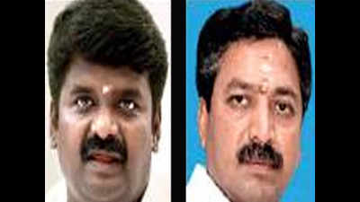 Cabinet meet during Jayalalithaa treatment: Ministers counter each other