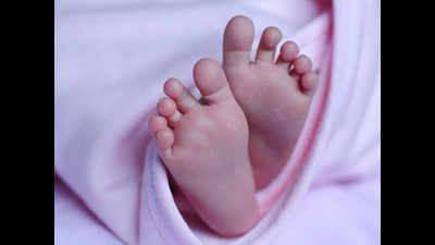 Nashik couples detained over fetus burial