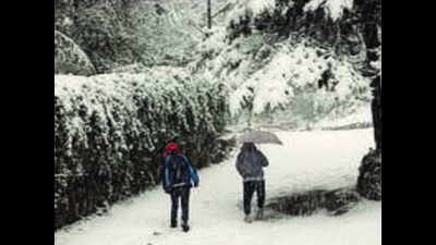 Mussoorie awaits tourists, snow ahead of Republic Day weekend