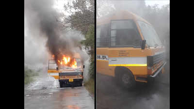 Himachal Pradesh: University bus catches fire with 15 people on board