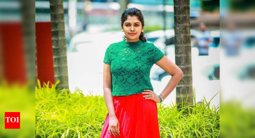Bigg Boss Riythvika clarifies on marriage! | Tamil Movie News - Times ...