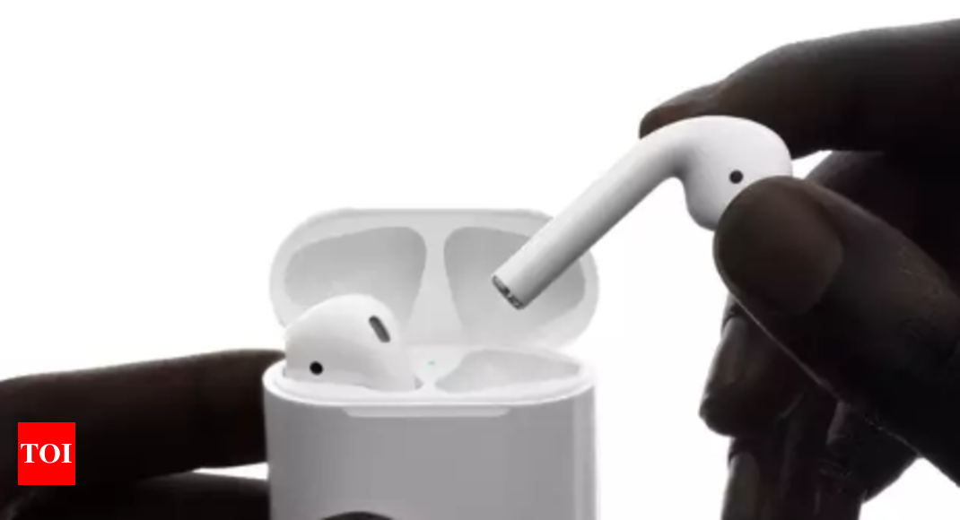 apple wwdc 2021 airpods