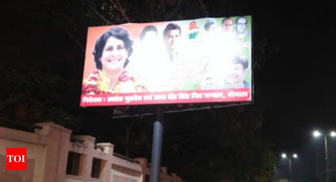 Congress workers want Priyanka Gandhi to contest from Bhopal 