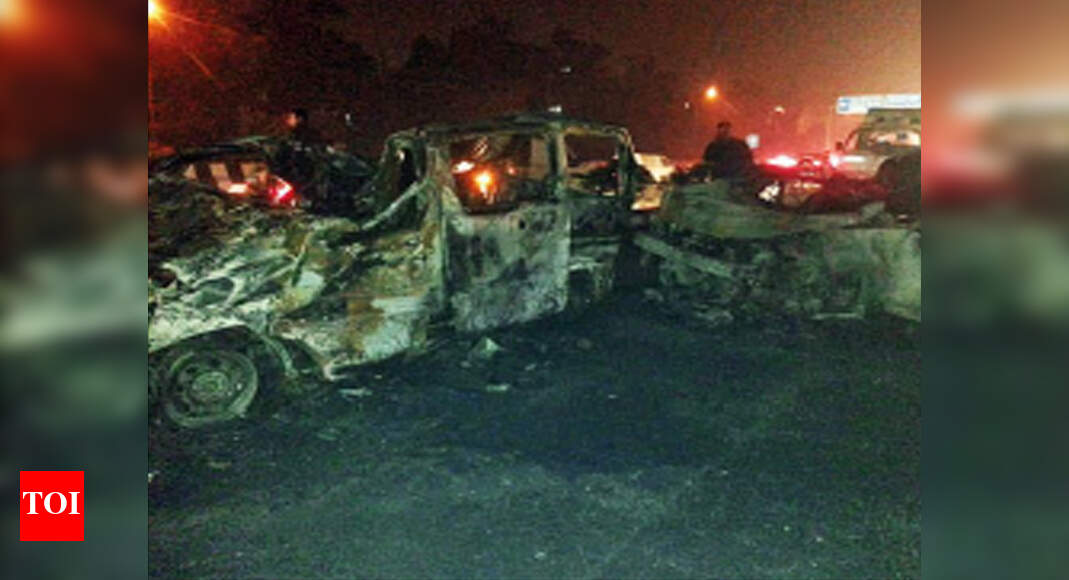 Speeding car crashes into another in Delhi; three charred as both
