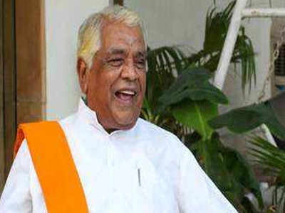 Stunner from MP's ex-CM Babulal Gaur, says he's considering Congress ticket offer
