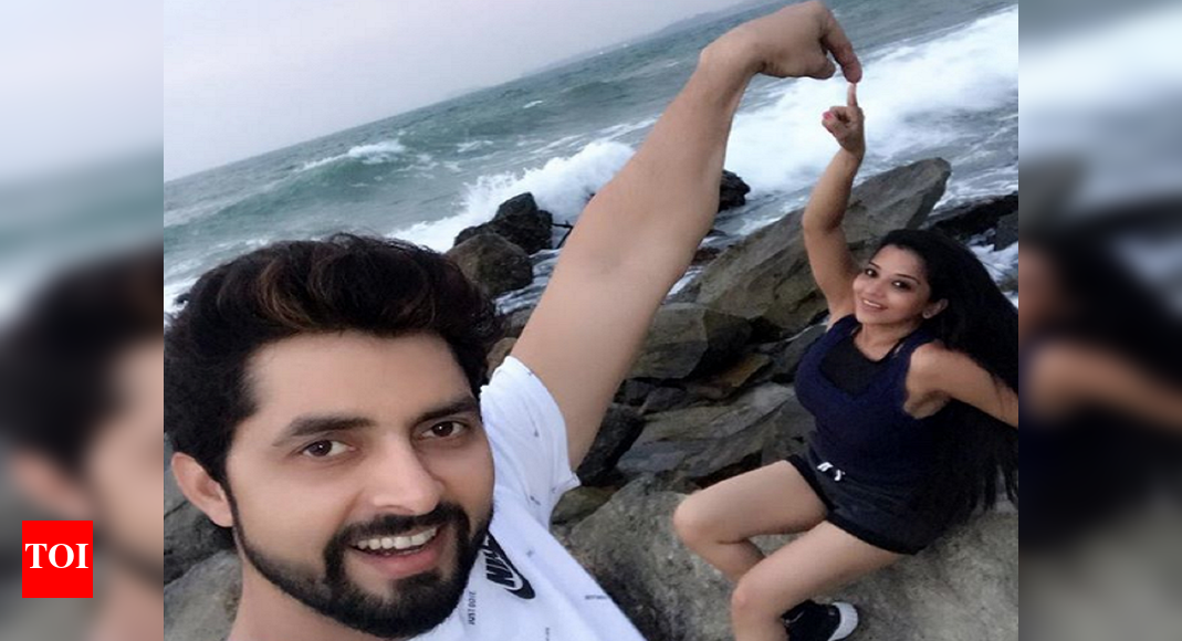Monalisa shares throwback photos from her romantic getaway with husband ...