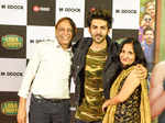 Kartik Aaryan, Manish Tiwari and Mala Tiwari