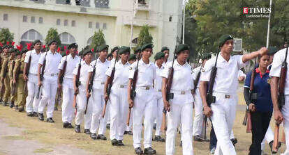 Full Dress Rehearsal Of Ncc Cadets For Guard Of Honour At Lucknow University Entertainment Times Of India Videos