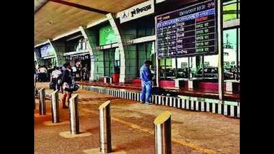 Airlines get nod to use 1 bus each to take flyers to flights